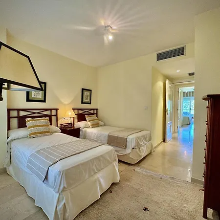 Gualdalmina Alta Golf Views By Homing Casa de Férias *